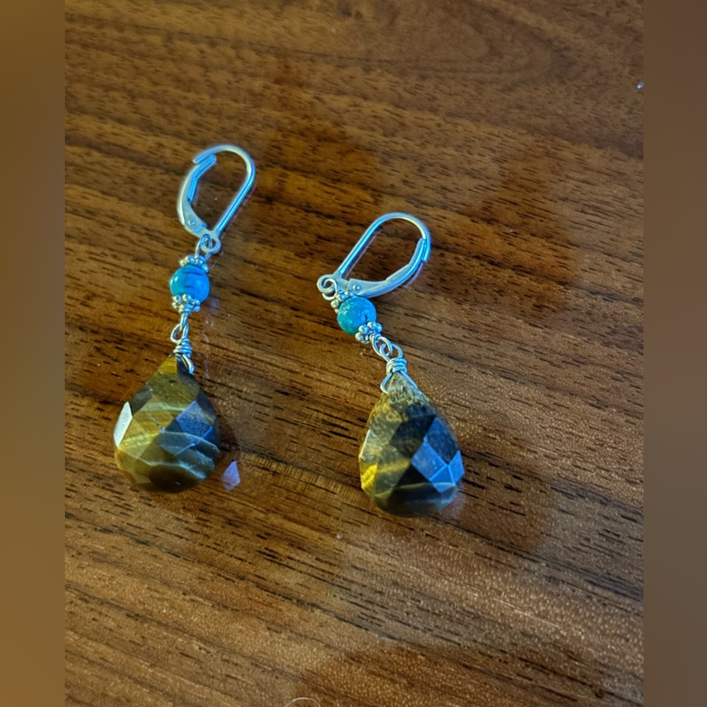 Brown & turquoise stones in a drop earings